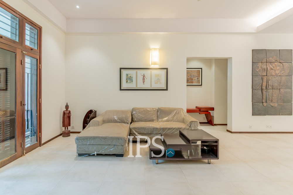 Renovated 3 Bedroom Apartment For Rent - Srah Chork , Phnom Penh - Image 8