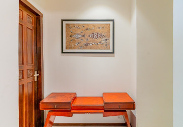 Renovated 3 Bedroom Apartment For Rent - Srah Chork , Phnom Penh thumbnail