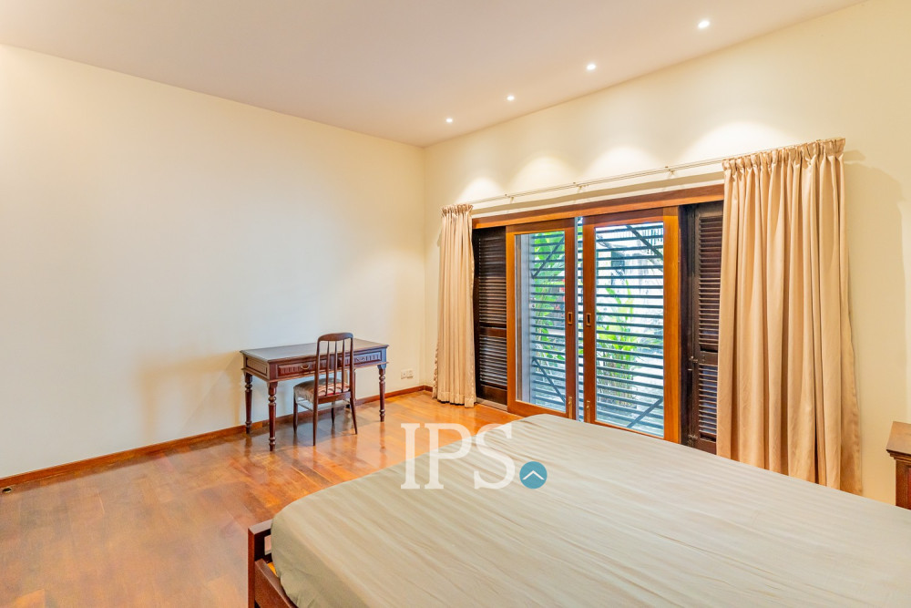 Renovated 3 Bedroom Apartment For Rent - Srah Chork , Phnom Penh - Image 27