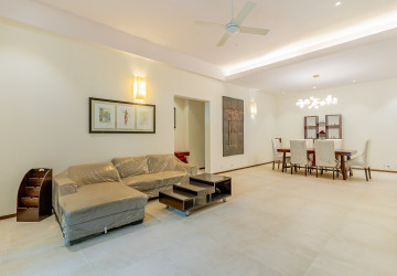 Renovated 3 Bedroom Apartment For Rent - Srah Chork , Phnom Penh thumbnail