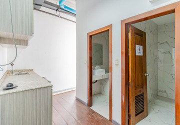175 Sqm Office For Rent in Boeung Keng Kang 1, Phnom Penh thumbnail