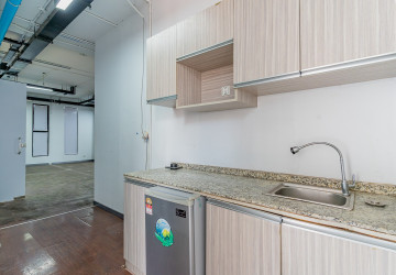 175 Sqm Office For Rent in Boeung Keng Kang 1, Phnom Penh thumbnail