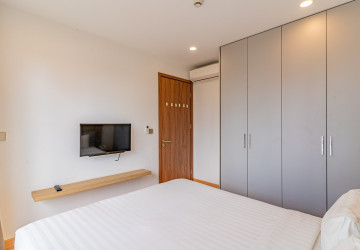 1 Bedroom Serviced Apartment For Rent - Tonle Bassac, Phnom Penh thumbnail