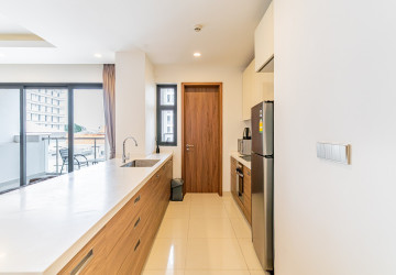 2 Bedroom Serviced Apartment For Rent - Tonle Bassac, Phnom Penh thumbnail