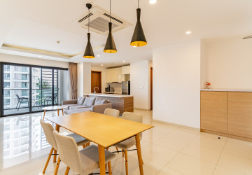 2 Bedroom Serviced Apartment For Rent - Tonle Bassac, Phnom Penh thumbnail