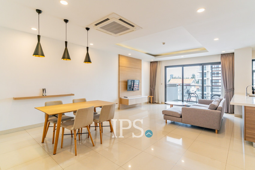 2 Bedroom Serviced Apartment For Rent - Tonle Bassac, Phnom Penh