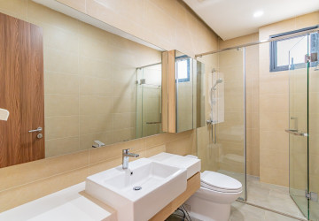 2 Bedroom Serviced Apartment For Rent - Tonle Bassac, Phnom Penh thumbnail