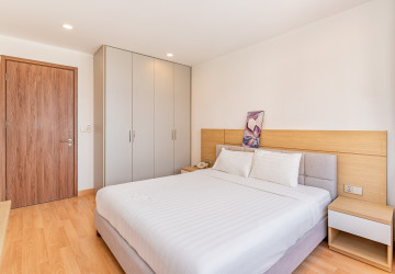 3 Bedroom Serviced Apartment For Rent - Tonle Bassac, Phnom Penh thumbnail