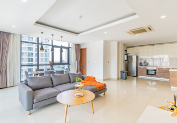 3 Bedroom Serviced Apartment For Rent - Tonle Bassac, Phnom Penh thumbnail