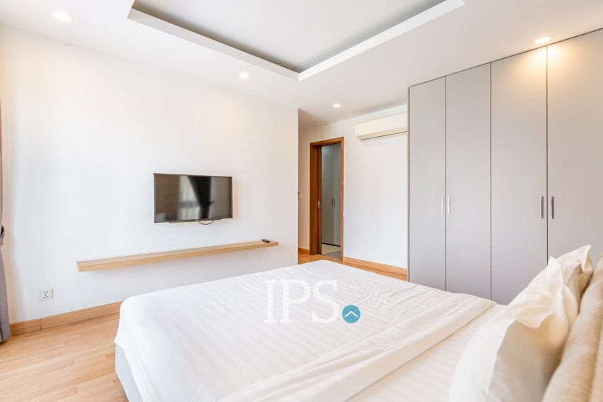 3 Bedroom Serviced Apartment For Rent - Tonle Bassac, Phnom Penh