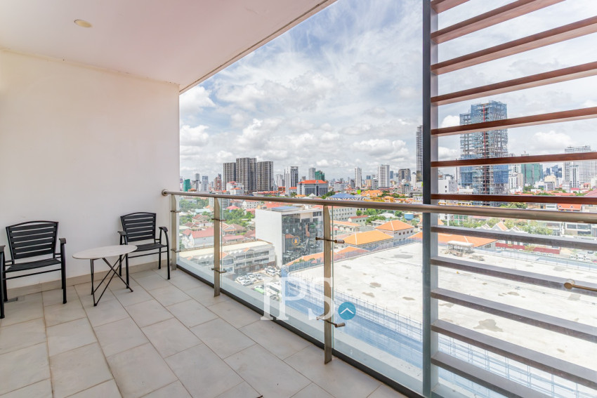 3 Bedroom Serviced Apartment For Rent - Tonle Bassac, Phnom Penh