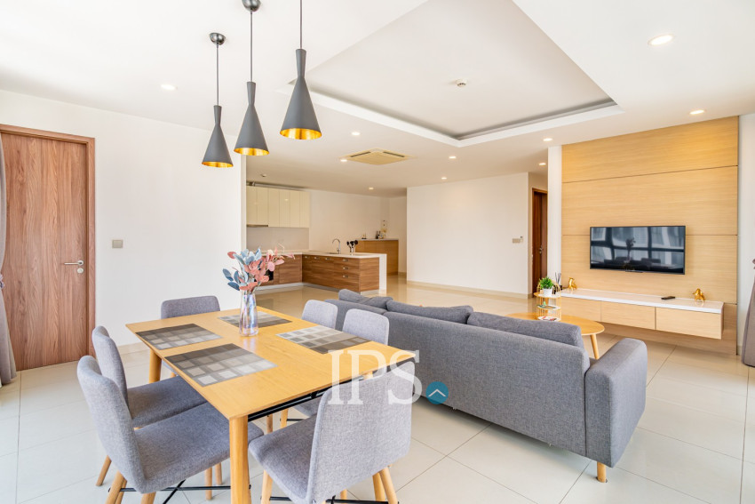 3 Bedroom Serviced Apartment For Rent - Tonle Bassac, Phnom Penh