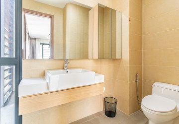3 Bedroom Serviced Apartment For Rent - Tonle Bassac, Phnom Penh thumbnail