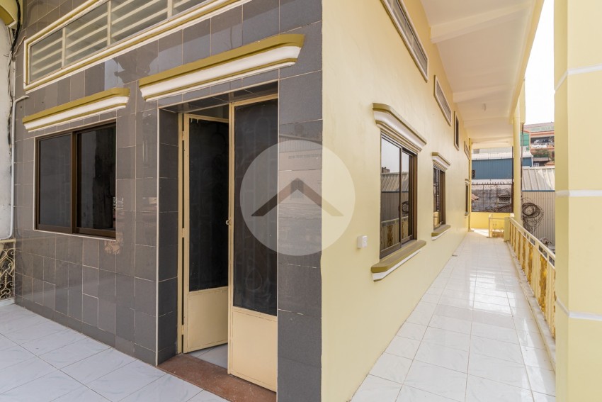 8 Bedroom Shop House  For Rent - BKK3, Phnom Penh