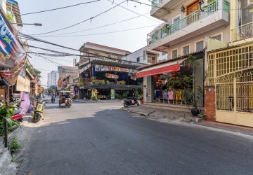 8 Bedroom Shop House  For Rent - BKK3, Phnom Penh thumbnail