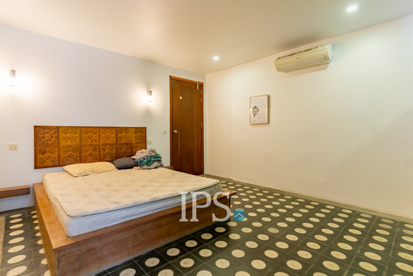 Renovated 3 Bedroom Apartment For Rent - Chakto Mukh, Phnom Penh