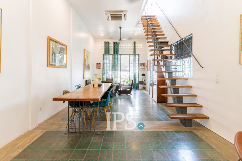 Renovated 3 Bedroom Apartment For Rent - Chakto Mukh, Phnom Penh