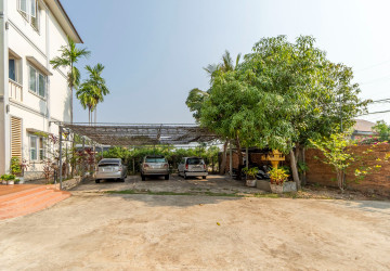 1 Bedroom Apartment For Rent - Svay Dangkum, Siem Reap thumbnail