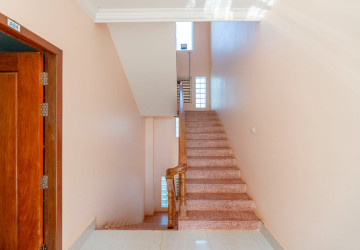 5 Unit Apartment Building For Rent - Svay Dangkum, Siem Reap thumbnail