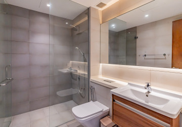 1 Bedroom Condo For Rent - Embassy Central, BKK1, Phnom Penh thumbnail