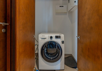 1 Bedroom Condo For Rent - Embassy Central, BKK1, Phnom Penh thumbnail