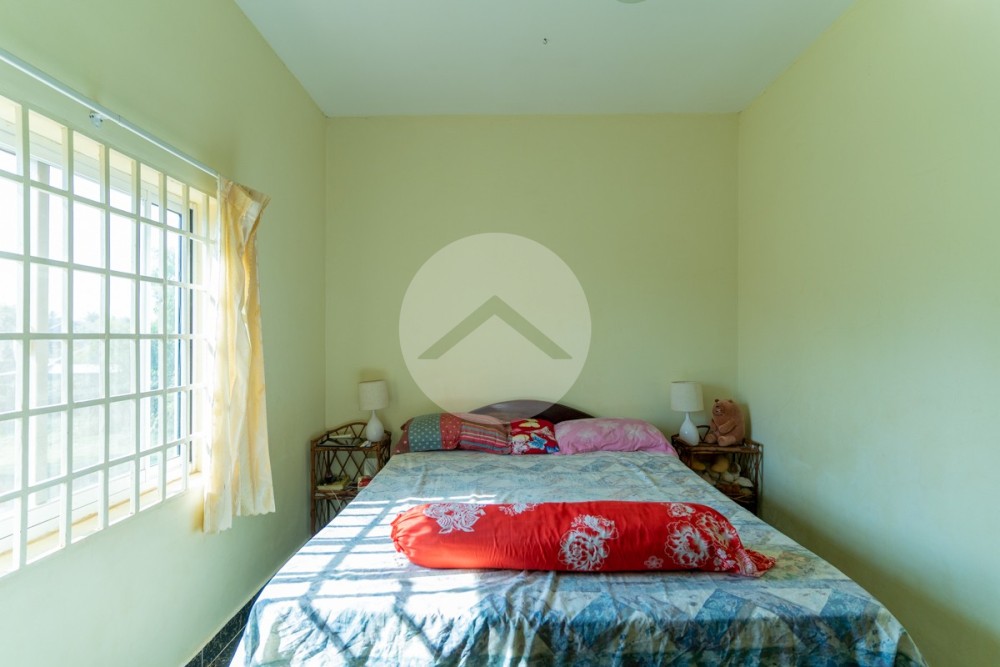 4 Bedroom Villa For Sale - Svay Dangkum, Siem Reap - Image 17