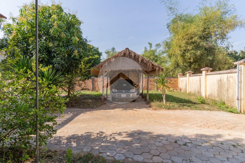 4 Bedroom Villa For Sale - Svay Dangkum, Siem Reap - Image 33