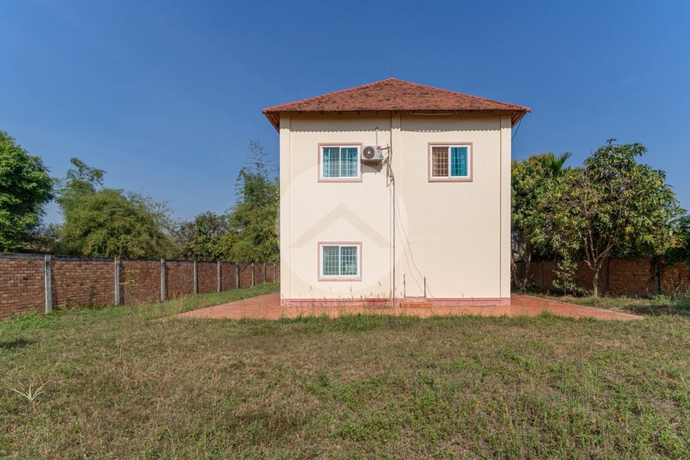 4 Bedroom Villa For Sale - Svay Dangkum, Siem Reap - Image 29