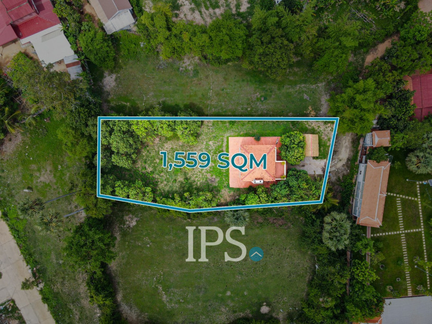 4 Bedroom Villa For Sale - Svay Dangkum, Siem Reap