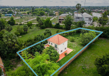 4 Bedroom Villa For Sale - Svay Dangkum, Siem Reap thumbnail