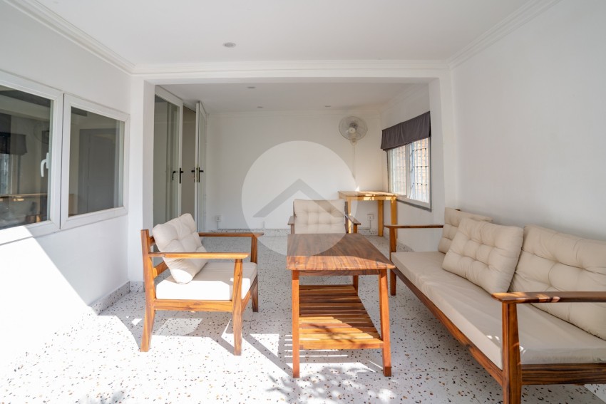 Renovated 4 Bedroom Duplex Apartment For Rent - Tonle Bassac, Phnom Penh