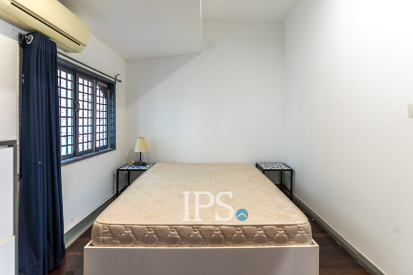 Renovated 4 Bedroom Duplex Apartment For Rent - Tonle Bassac, Phnom Penh