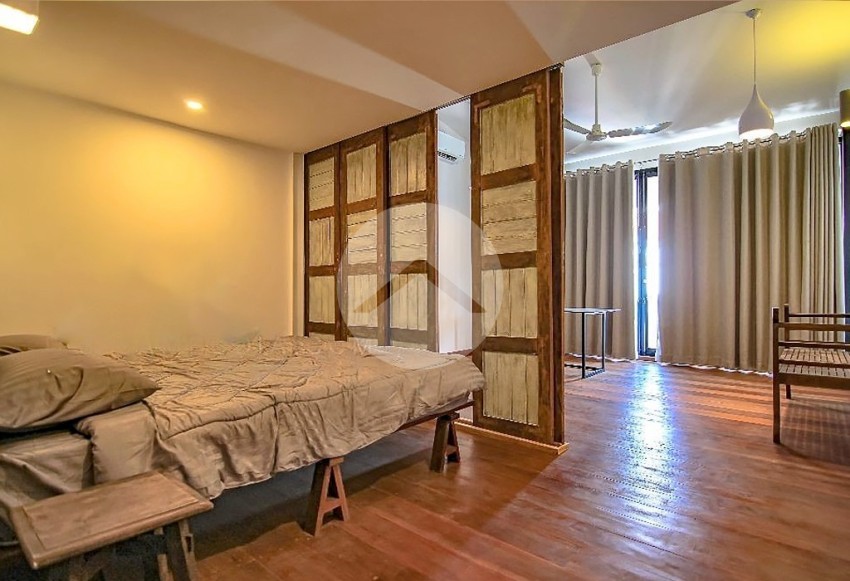3 Bedroom Renovated Apartment  For Rent - Wat Phnom, Phnom Penh