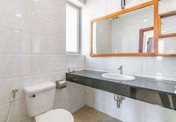 1 Bedroom Serviced Apartment For Rent - Toul Tum Poung 1, Phnom Penh thumbnail