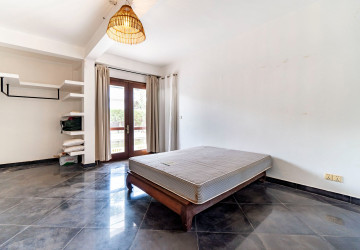 3 Bedroom Villa For Rent - Sala Kamreuk, Siem Reap thumbnail