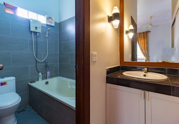 4 Bedroom House For Rent - Svay Dangkum, Siem Reap thumbnail