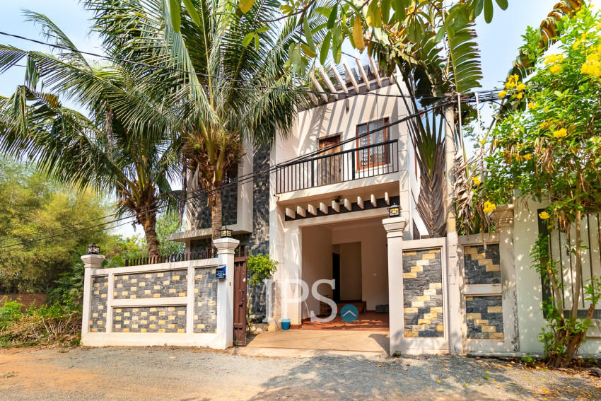 4 Bedroom House For Rent - Svay Dangkum, Siem Reap