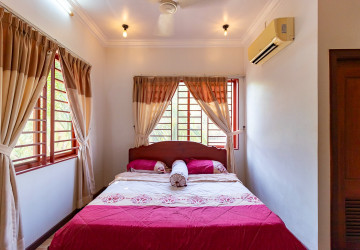 4 Bedroom House For Rent - Svay Dangkum, Siem Reap thumbnail