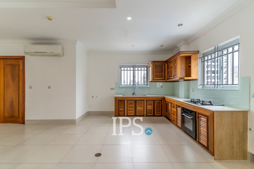 3 Bedroom Serviced Apartment For Rent - Boeung Trabek, Phnom Penh