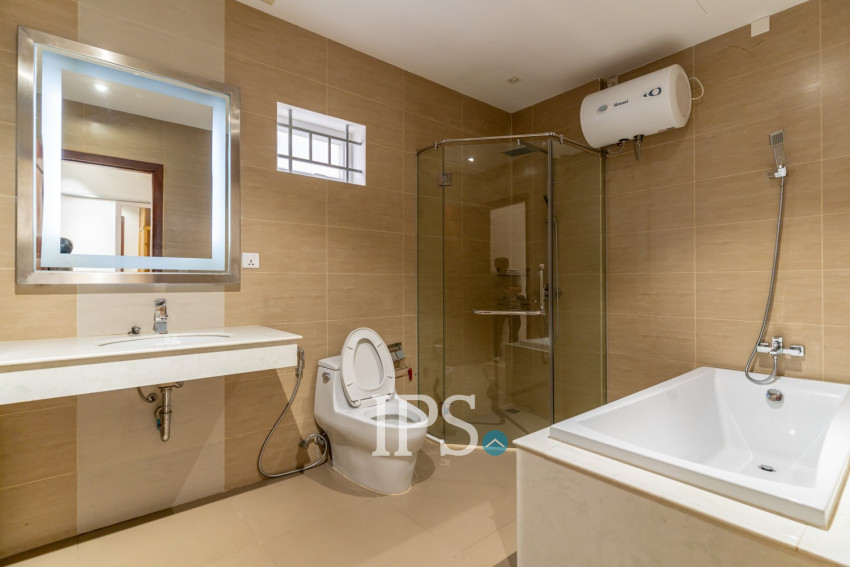 3 Bedroom Serviced Apartment For Rent - Boeung Trabek, Phnom Penh
