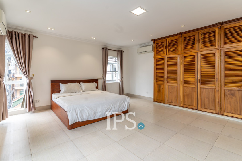 3 Bedroom Serviced Apartment For Rent - Boeung Trabek, Phnom Penh