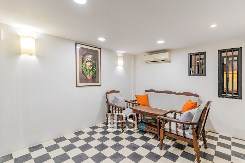 Renovated Loft 1 Bedroom Apartment For Rent - Chakto Mukh, Phnom Penh