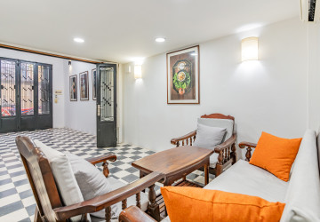 Renovated Loft 1 Bedroom Apartment For Rent - Chakto Mukh, Phnom Penh thumbnail