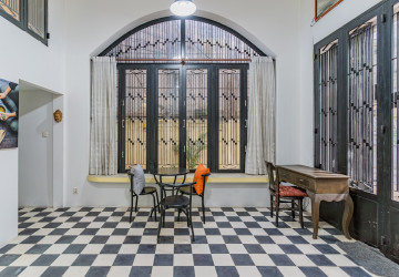 Renovated Loft 1 Bedroom Apartment For Rent - Chakto Mukh, Phnom Penh thumbnail