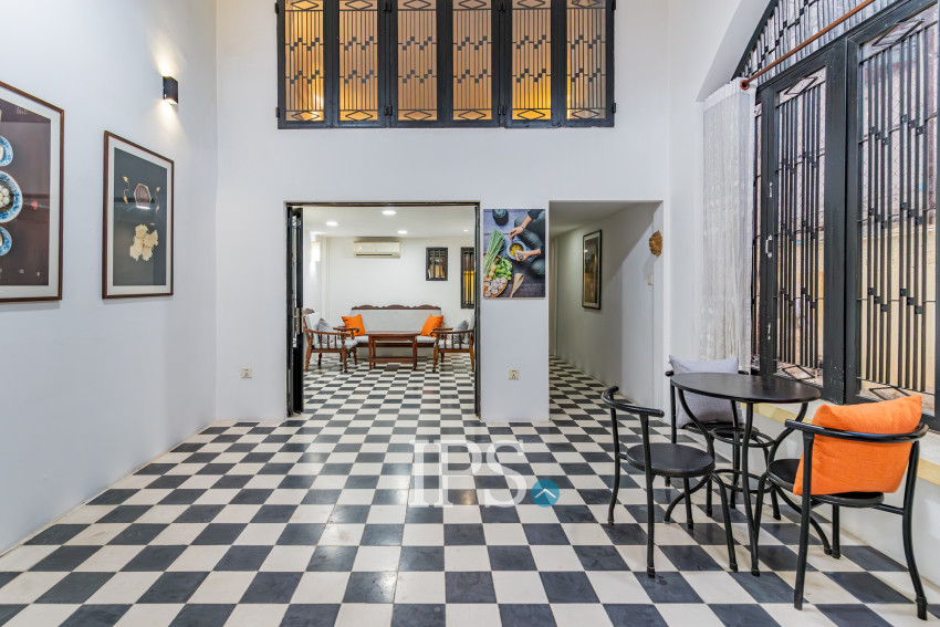 Renovated Loft 1 Bedroom Apartment For Rent - Chakto Mukh, Phnom Penh