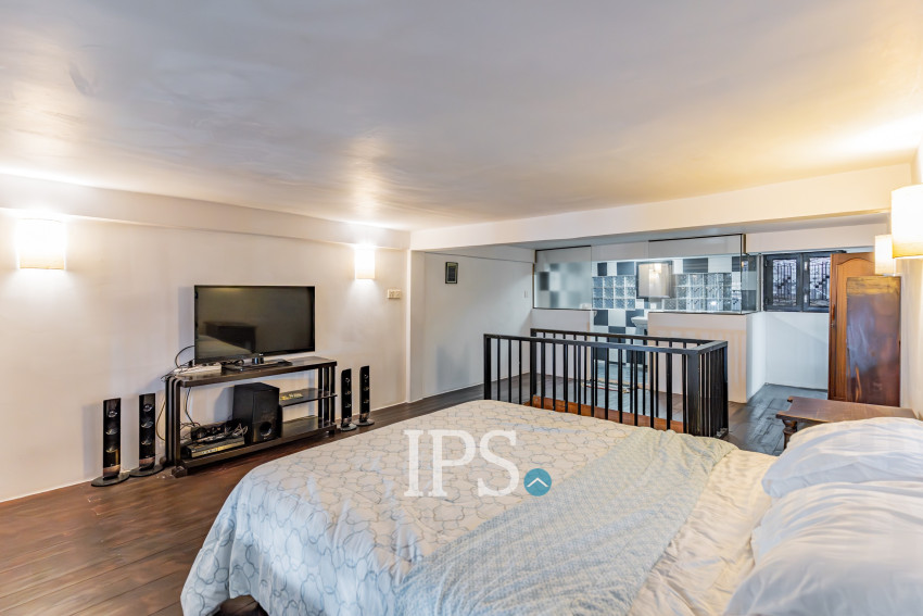 Renovated Loft 1 Bedroom Apartment For Rent - Chakto Mukh, Phnom Penh