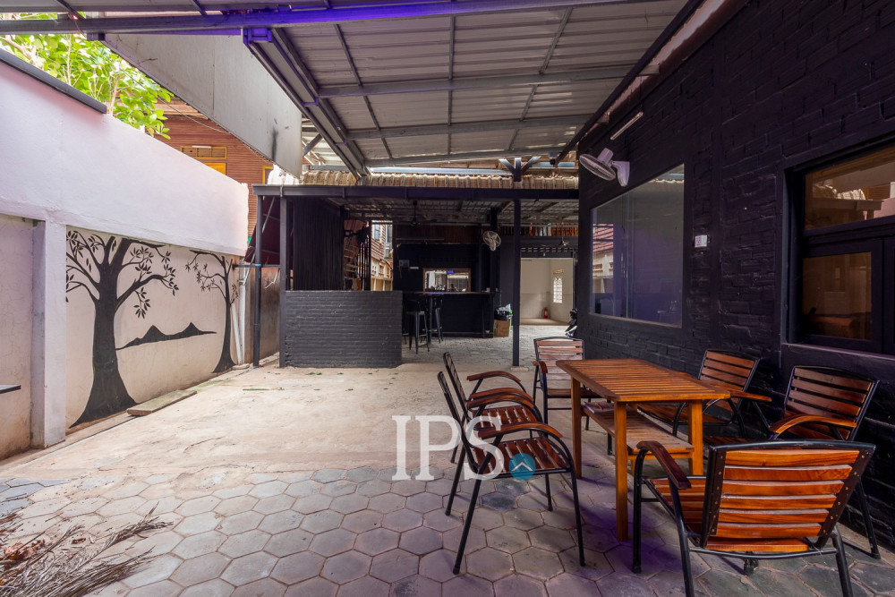 4 Bedroom Commercial House For Rent - Night Market Area, Siem Reap - Image 10