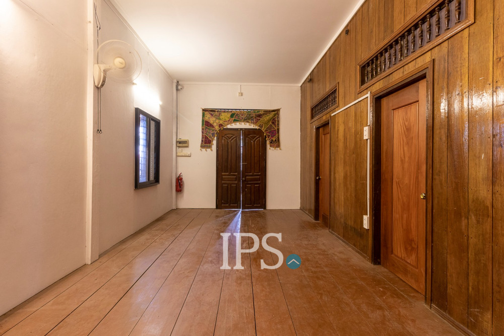 4 Bedroom Commercial House For Rent - Night Market Area, Siem Reap - Image 23