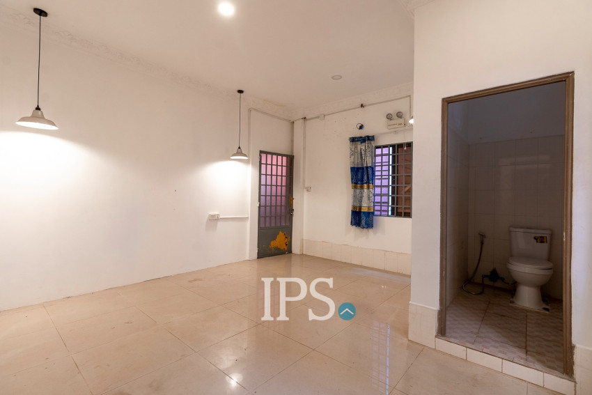 4 Bedroom Commercial House For Rent - Night Market Area, Siem Reap