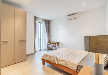 1 Bedroom Condo  For Rent - Embassy Central, BKK1, Phnom Penh thumbnail